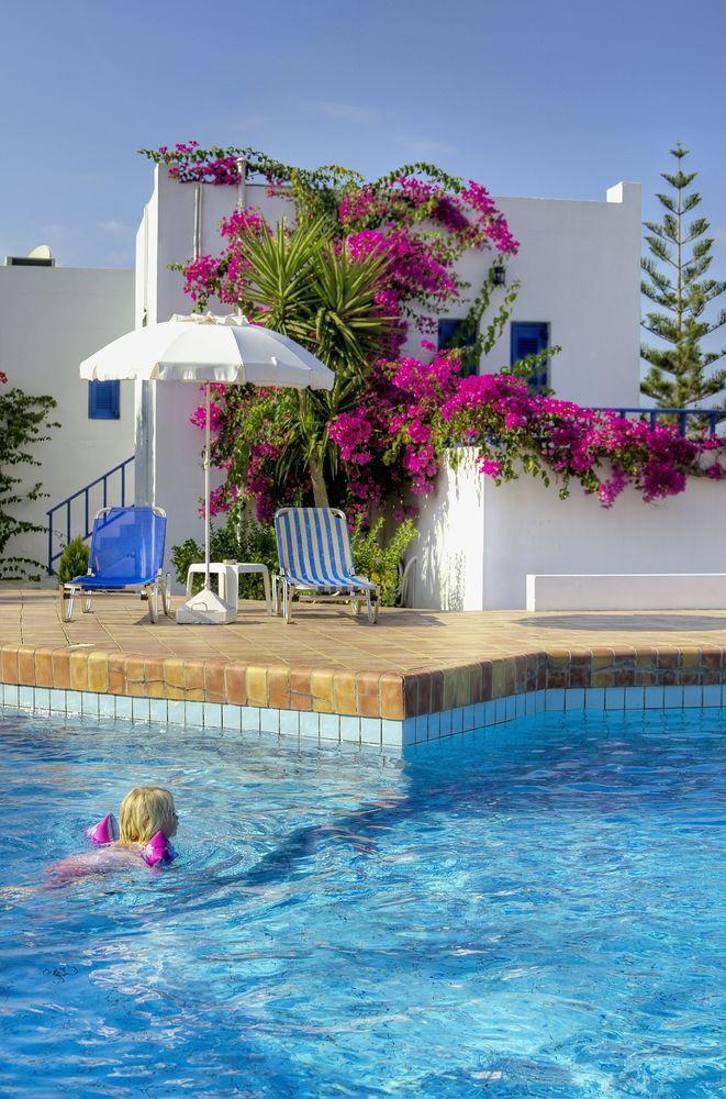 Sirius Apartments Hersonissos  Esterno foto