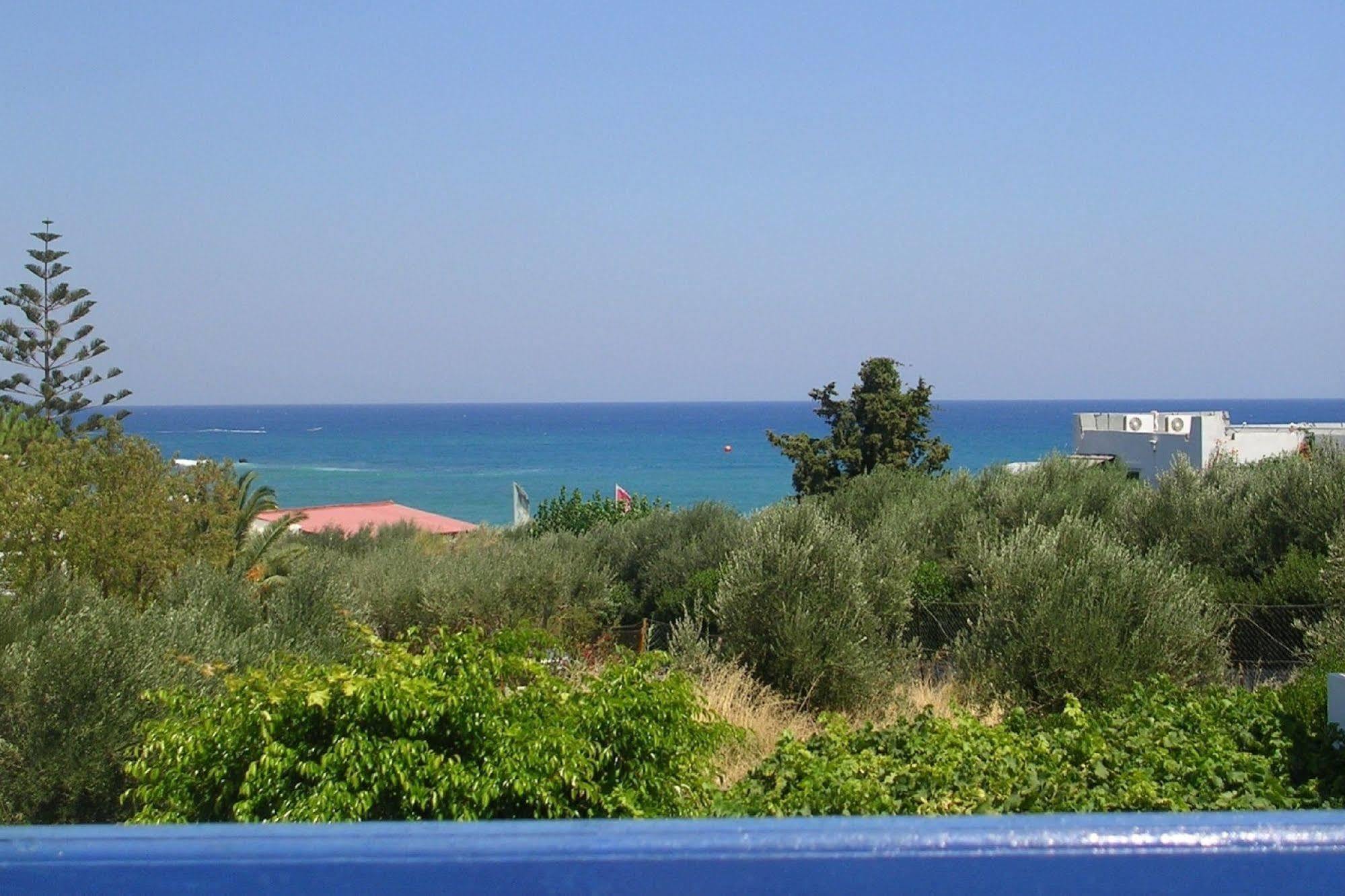 Sirius Apartments Hersonissos  Esterno foto