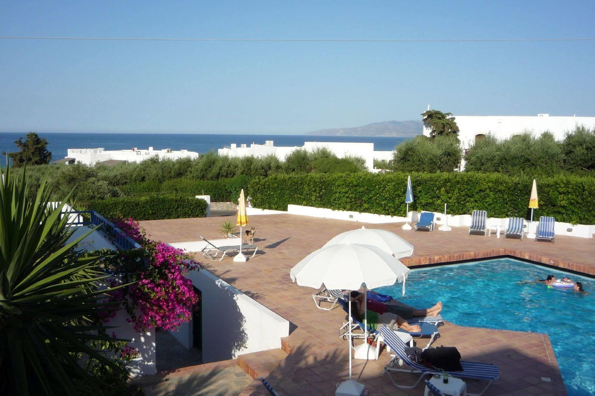 Sirius Apartments Hersonissos  Esterno foto