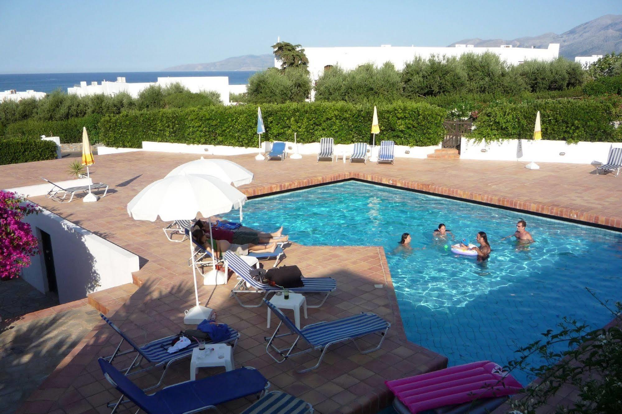 Sirius Apartments Hersonissos  Esterno foto