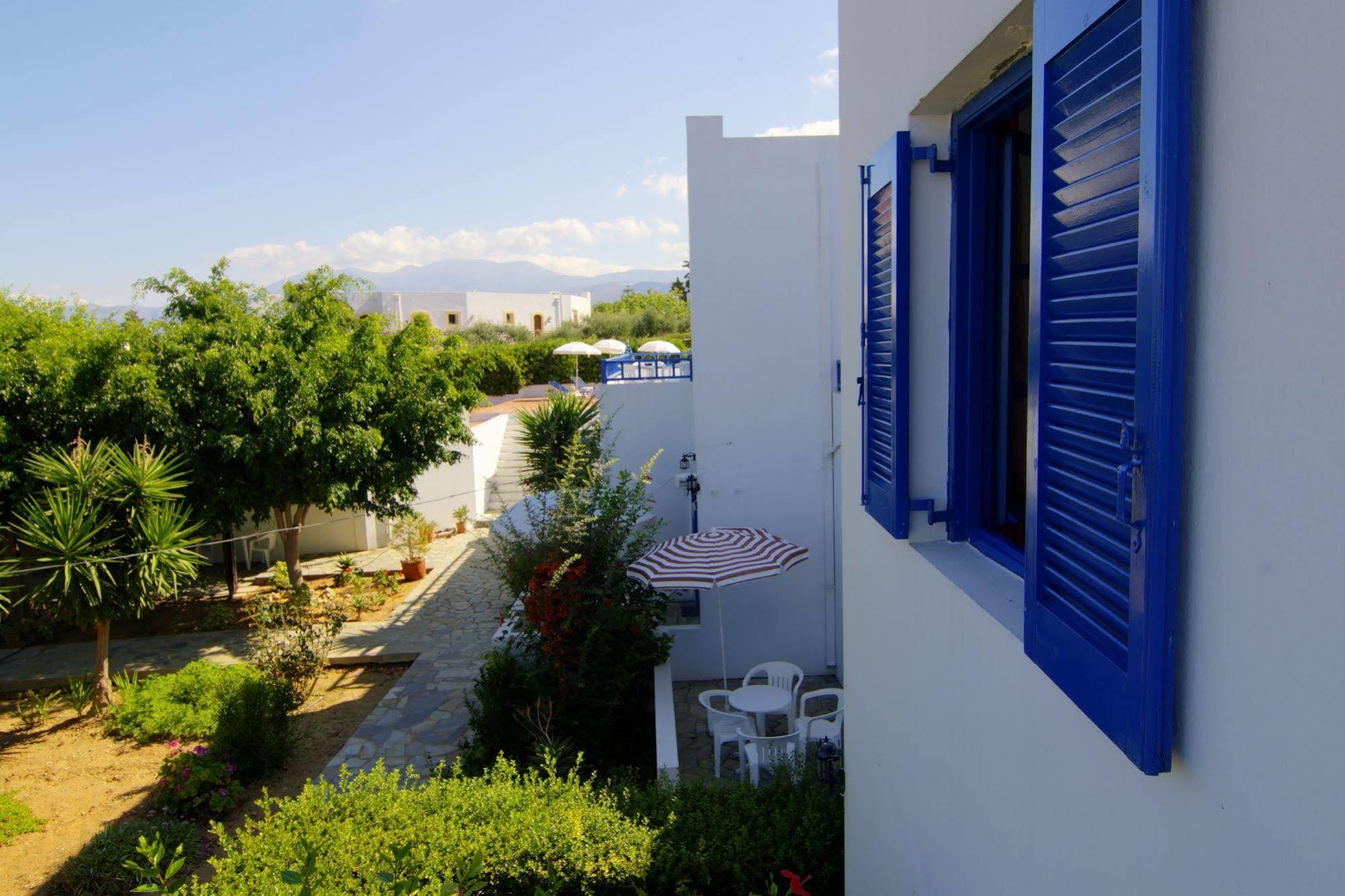 Sirius Apartments Hersonissos  Esterno foto